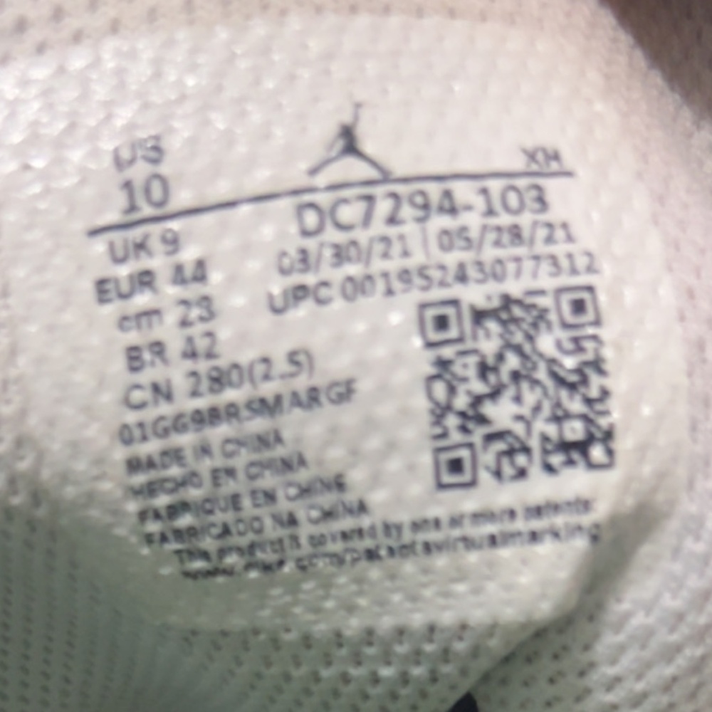 Air Jordan 1 SE Mid Grey Pine Green Size 10 - Picture 7 of 10